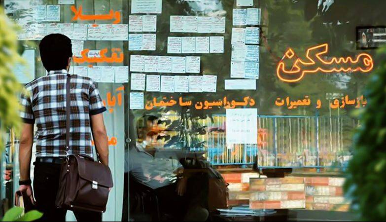 هزاران خانواده اثاثیه منزل خود را انبار کرده و بی‌خانمان شده‌اند!